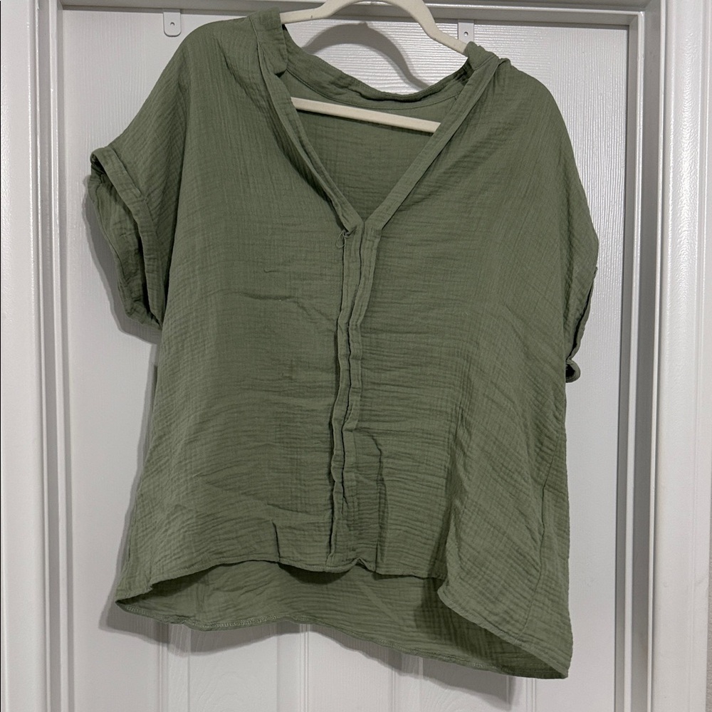 SHEIN Sage Green Textured Blouse